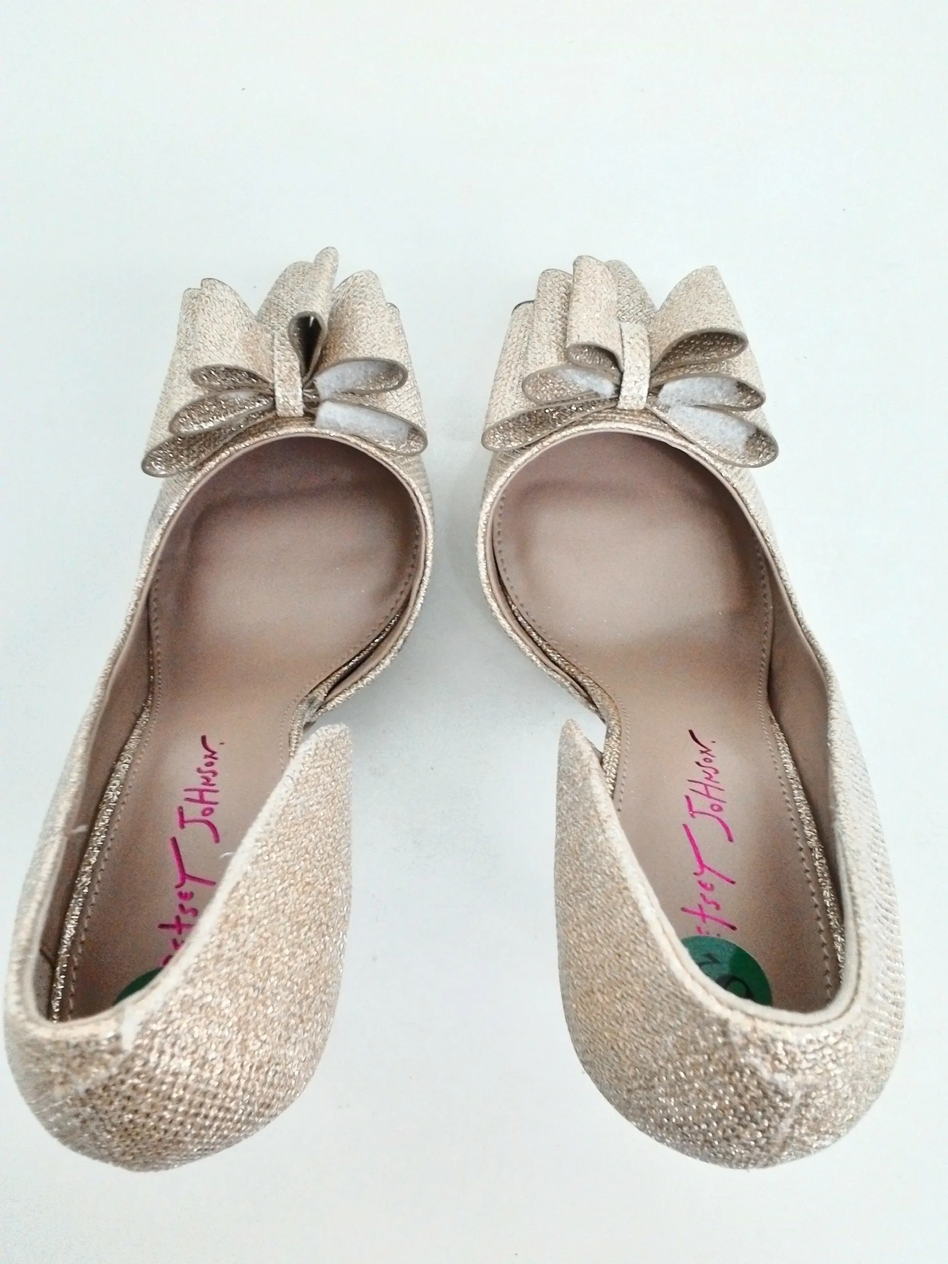 Betsey Johnson Women's Gold Pumps Size 8.5 M