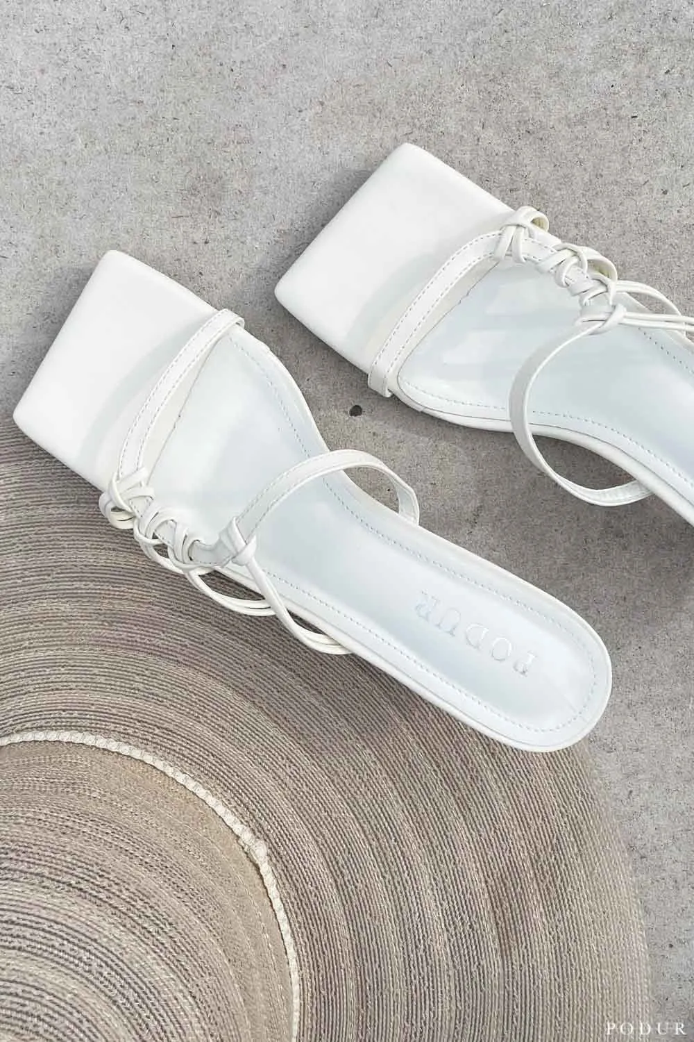 Blanc Sandals