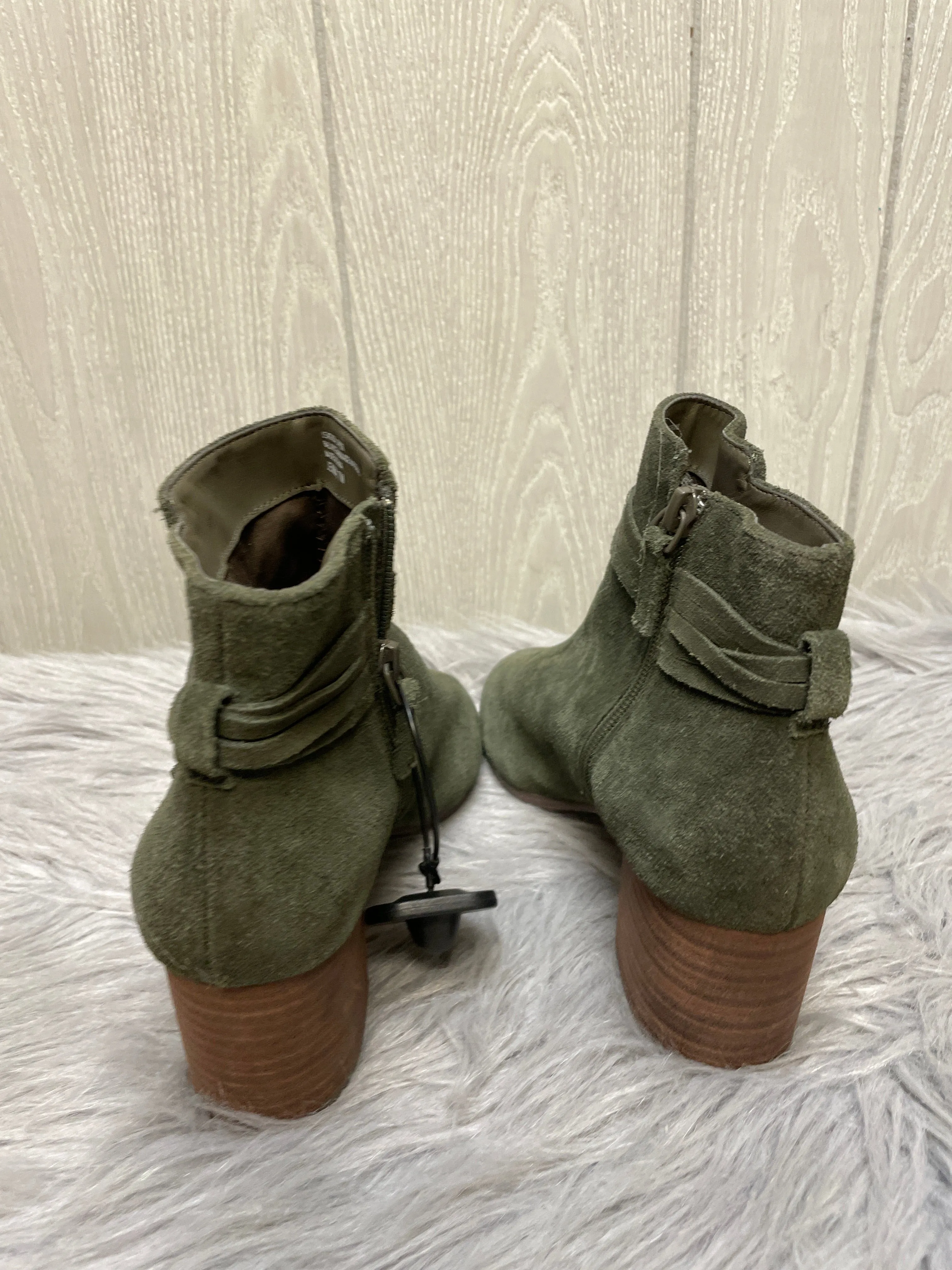 Boots Ankle Heels By Cmc In Olive, Size: Medium