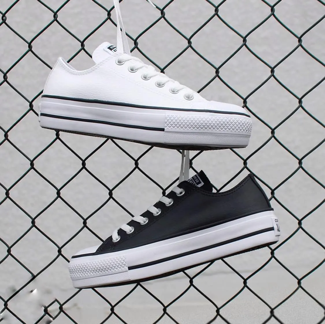 Converse Chuck Taylor All Star Lift Leather Low Black