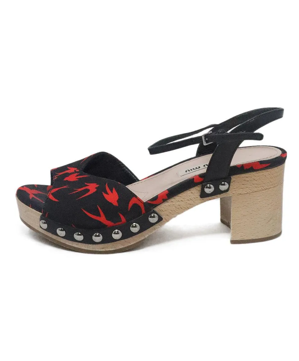 Miu Miu Black & Red Print Wood Sandals sz 6.5