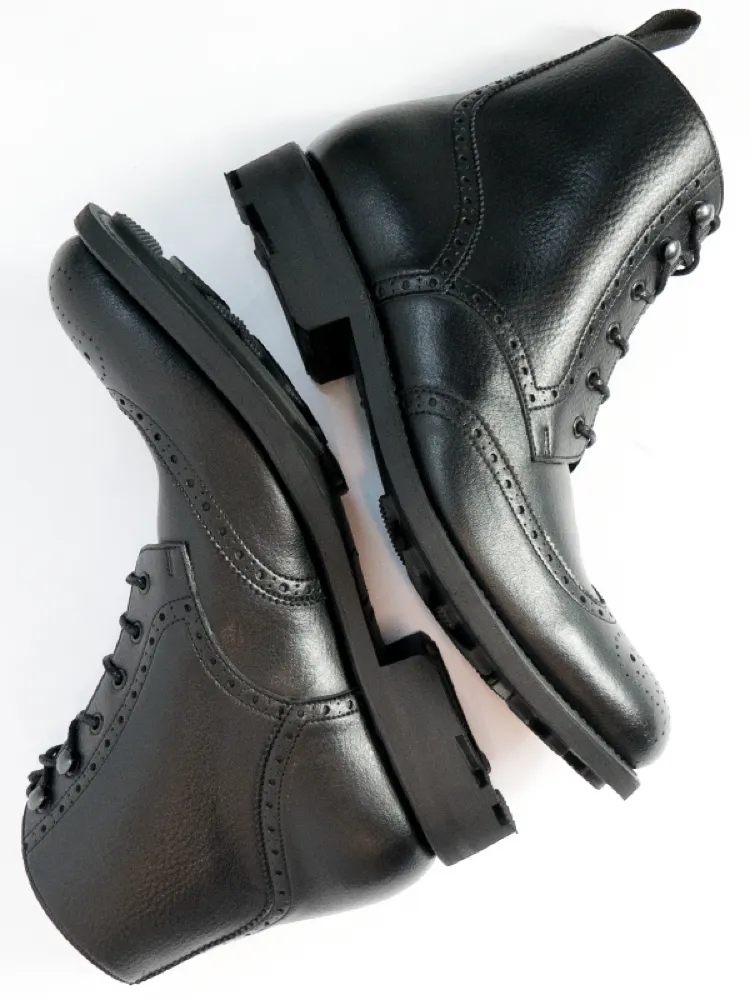 WVS BLACK Collection Brogue Boots - Size 43